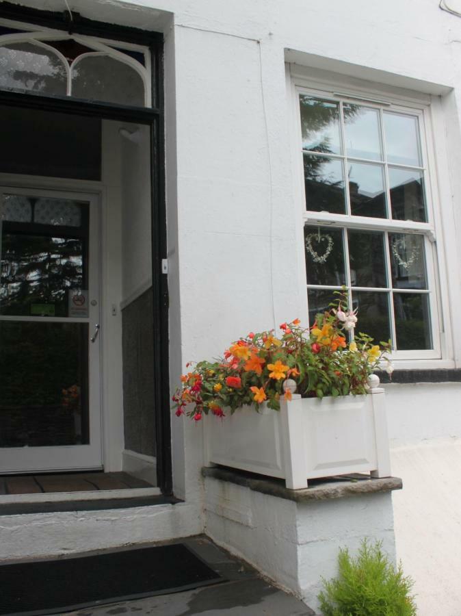 Hazeldene Guest House - With Free Offsite Health Club Bowness-on-Windermere Exteriér fotografie
